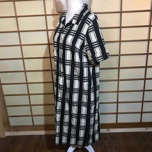 Vintage Dresses - Vintage volup 50s shift dress plus black white Vintage Dresses - Vintage volup 50s shift dress plus black white